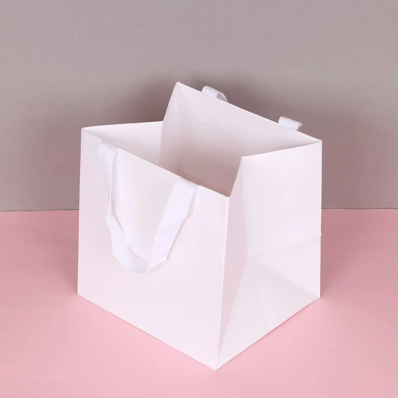 10pcs 11.8x9x11.8" (8) Square Large Size, White Wide-bottom Gift Bags, Sturdy Durable Paper Bags for Flower Lunch Cake Box