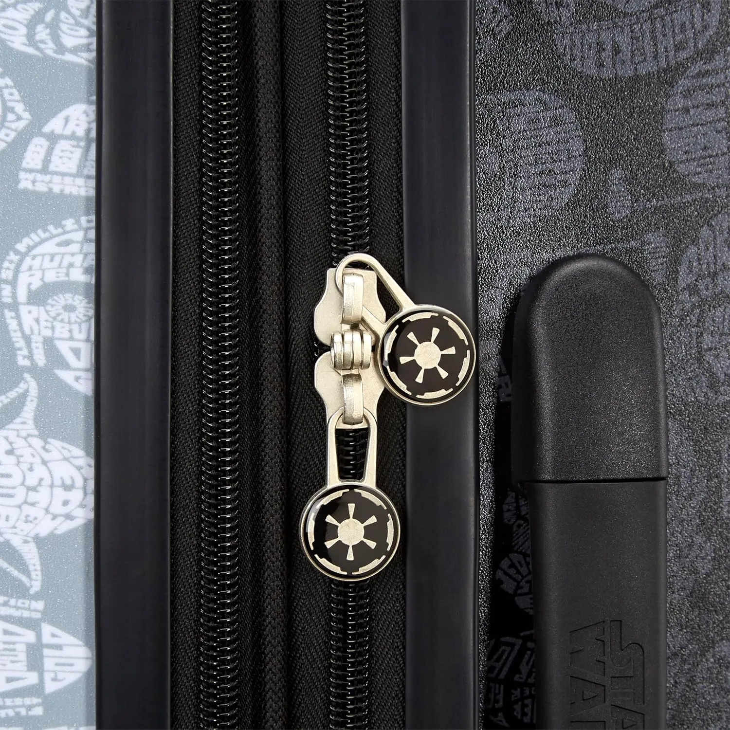 American Tourister Star Wars Hardside Luggage with Spinner Wheels, Light vs Dark, Carry-On 21-Inch