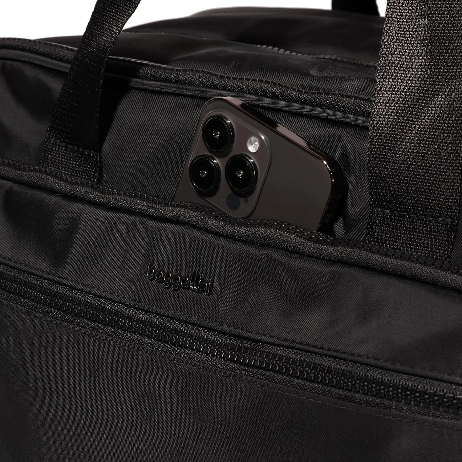 Baggallini Women's Getaway Split Case Duffel
