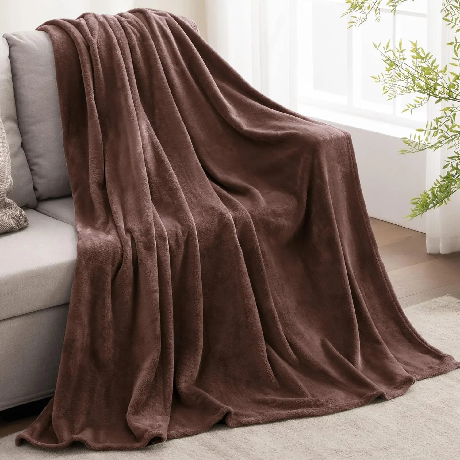 BEDELITE Fleece Blanket Brown Throw Blankets for Couch & Bed, Luxury Plush Cozy Fuzzy Blanket 50" x 60", Super Soft Warm Lightweight Throw Blanket for Travel Camping