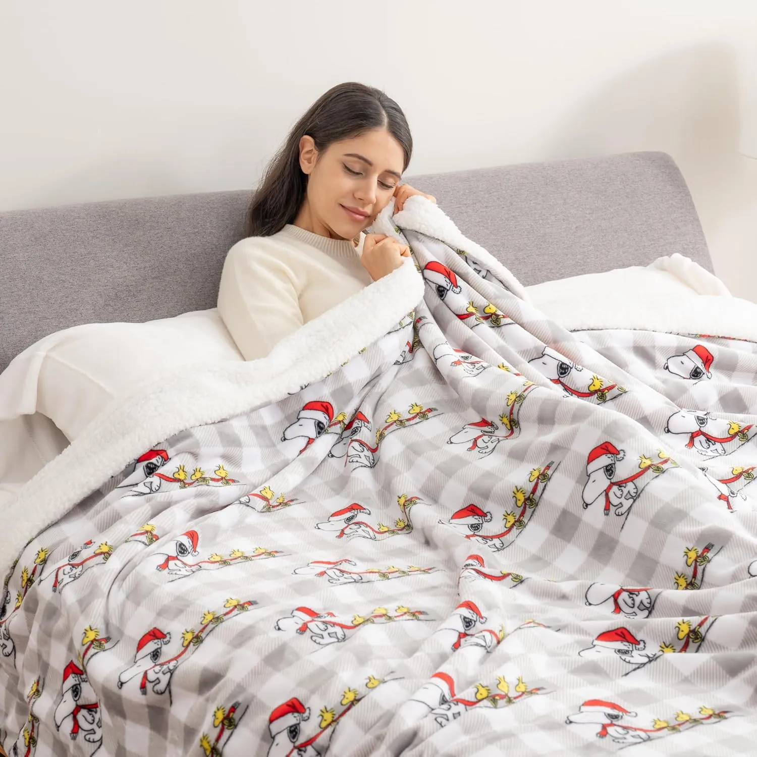 Berkshire Blanket Peanuts® Sherpa Blanket, 480gsm Warm Reversible Heavy Thick Blanket for Couch, Bed & Travel (Warm Snoopy Grey, King Size 90" x 108")