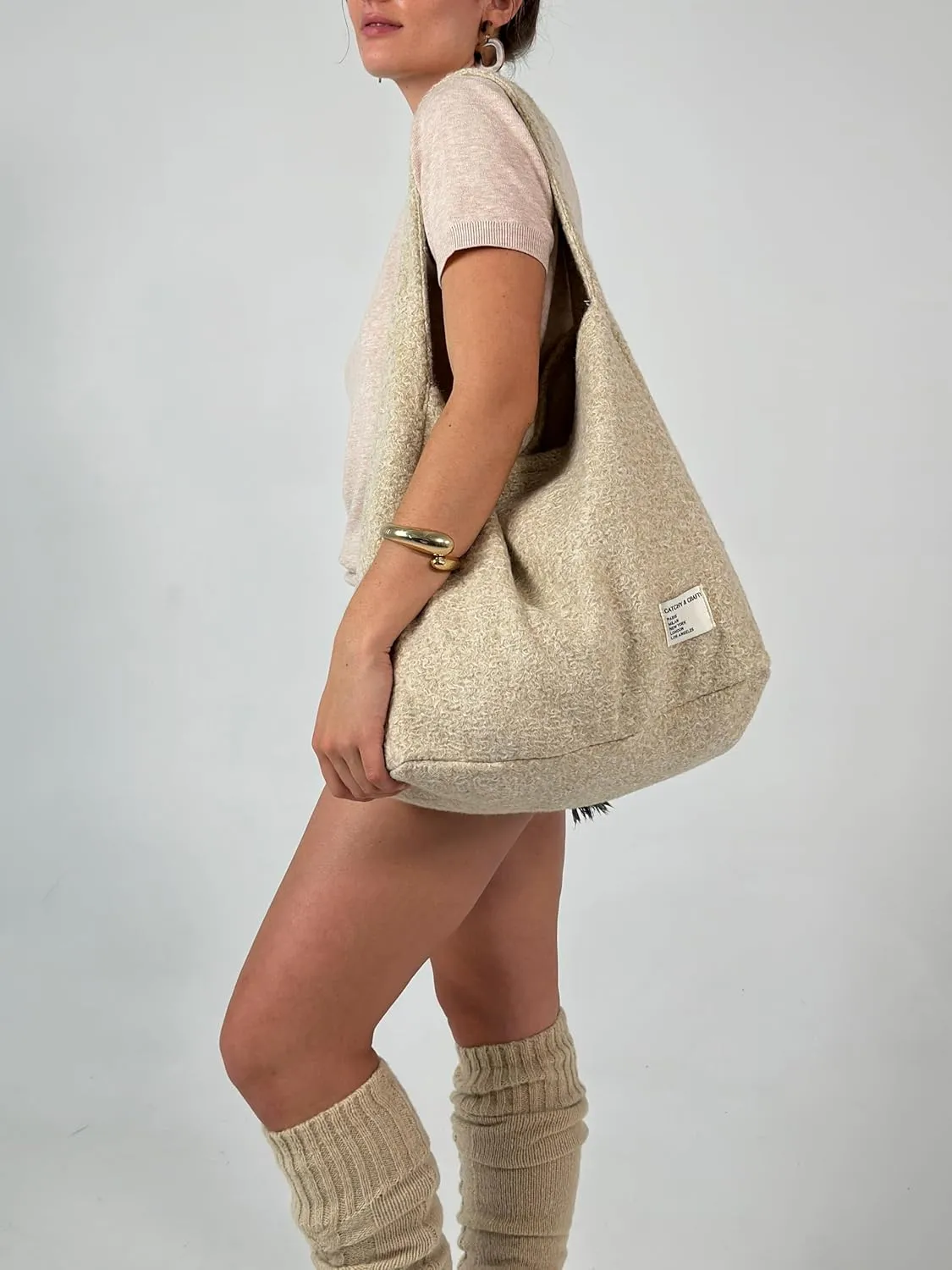 CATCHY & CRAFTY Tote Bag for Women - Plush Large Hobo Gym Bag for Workout, Yoga, Travel - Fluffy Fleece