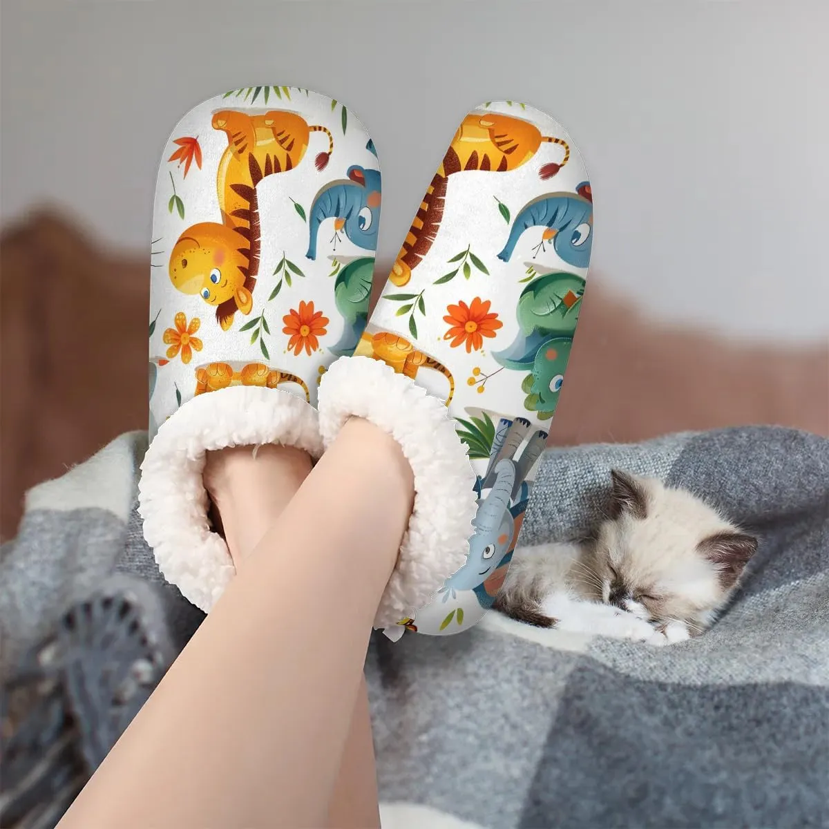 Closed Back Slippers for Women Men Cozy Warm House Slippers Indoor Outdoor House Shoes