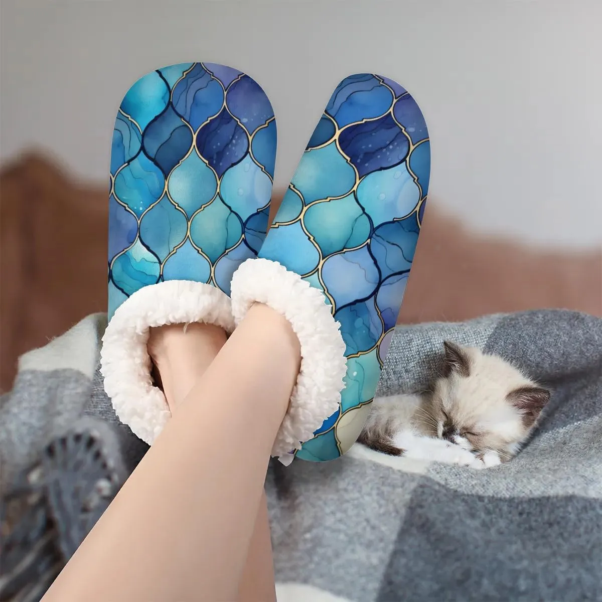 Closed Back Slippers for Women Men Cozy Warm House Slippers Indoor Outdoor House Shoes
