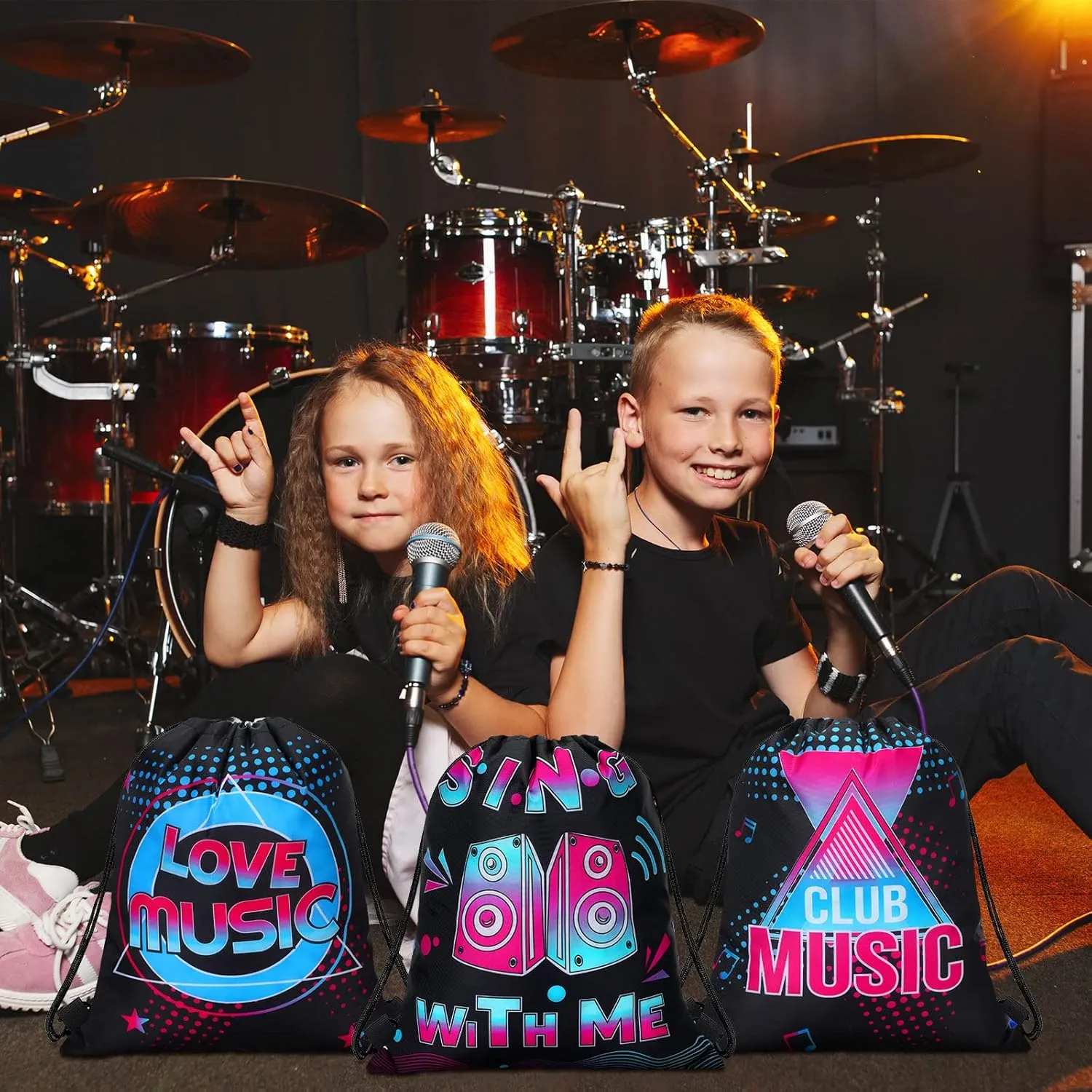 Funtery 32 Pcs Music Party Drawstring Bags Music Party Favors Birthday Treat Bags for Teens Social Media Theme Gifts School Travel Supplies, 11.81 x 9.84 Inch