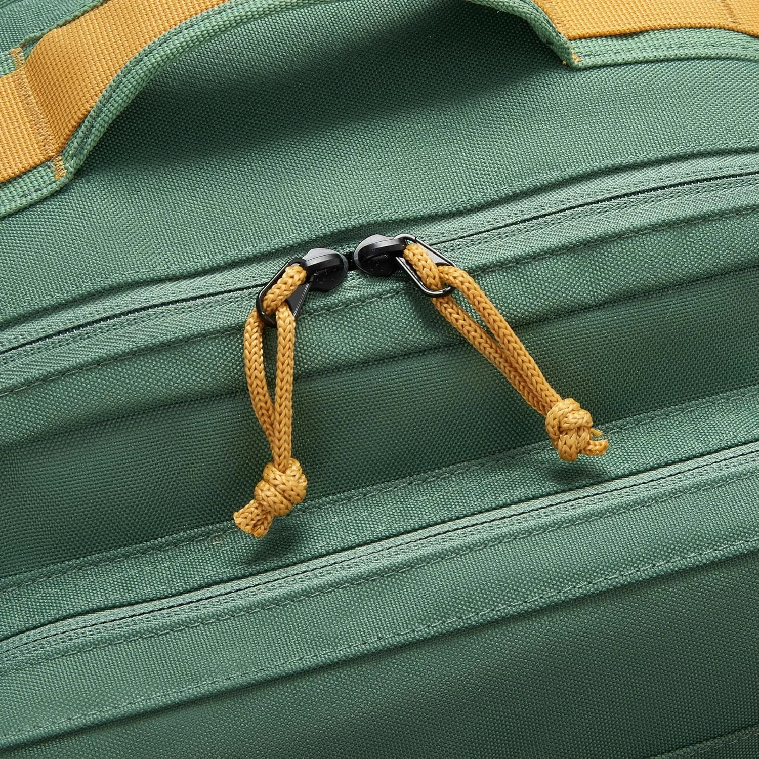 Jeep JS015B Travel Backpack, Army, 15.6" Laptop