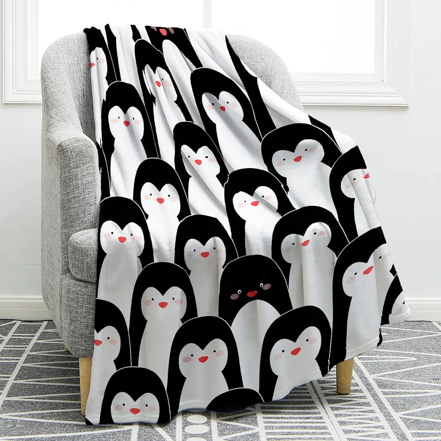 Jekeno Penguin Blanket Antarctic Animals Black and White Penguins Print Gifts for Women Kids Girls Boys Home Bedroom Living Room Decor Soft Cozy Lightweight Plush Throw Blankets 50"x60"