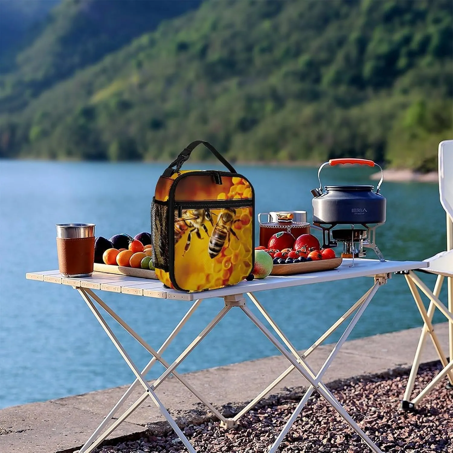 Lunch Bag Reusable Insulated Lunch Box for Women Men Leakproof Cooler Bag Bee Picking Nectar Portable Lunchbox Adults Small Lunch Tote Bag for Office Work Picnic Travel
