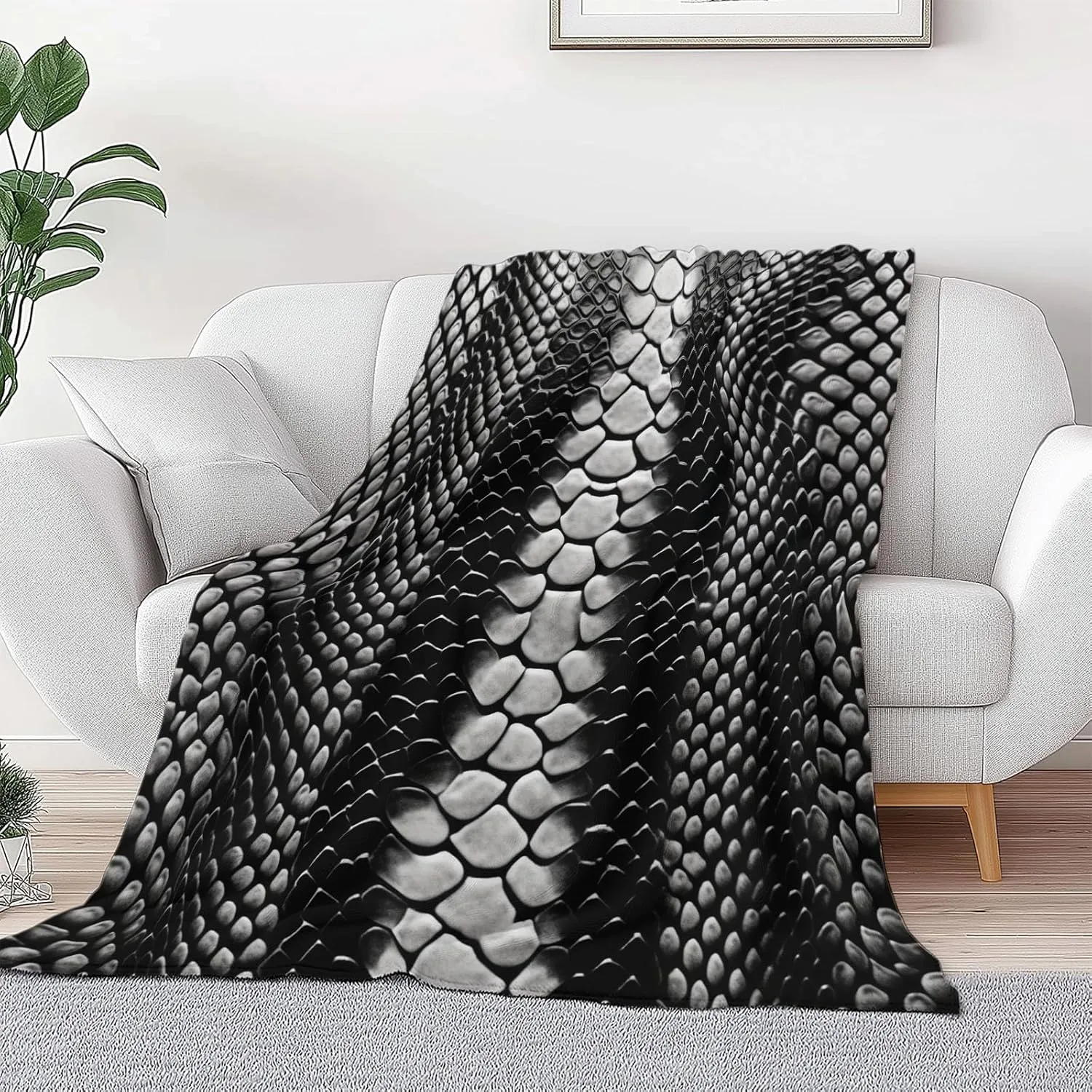 Luxury Snakeskin Pattern Throw Blanket Lightweight Fluffy Flannel Blankets Modern Room Decor Super Soft Warm for Adults Kids Girl Bedroom Couch Sofa Travel 70" x 80"