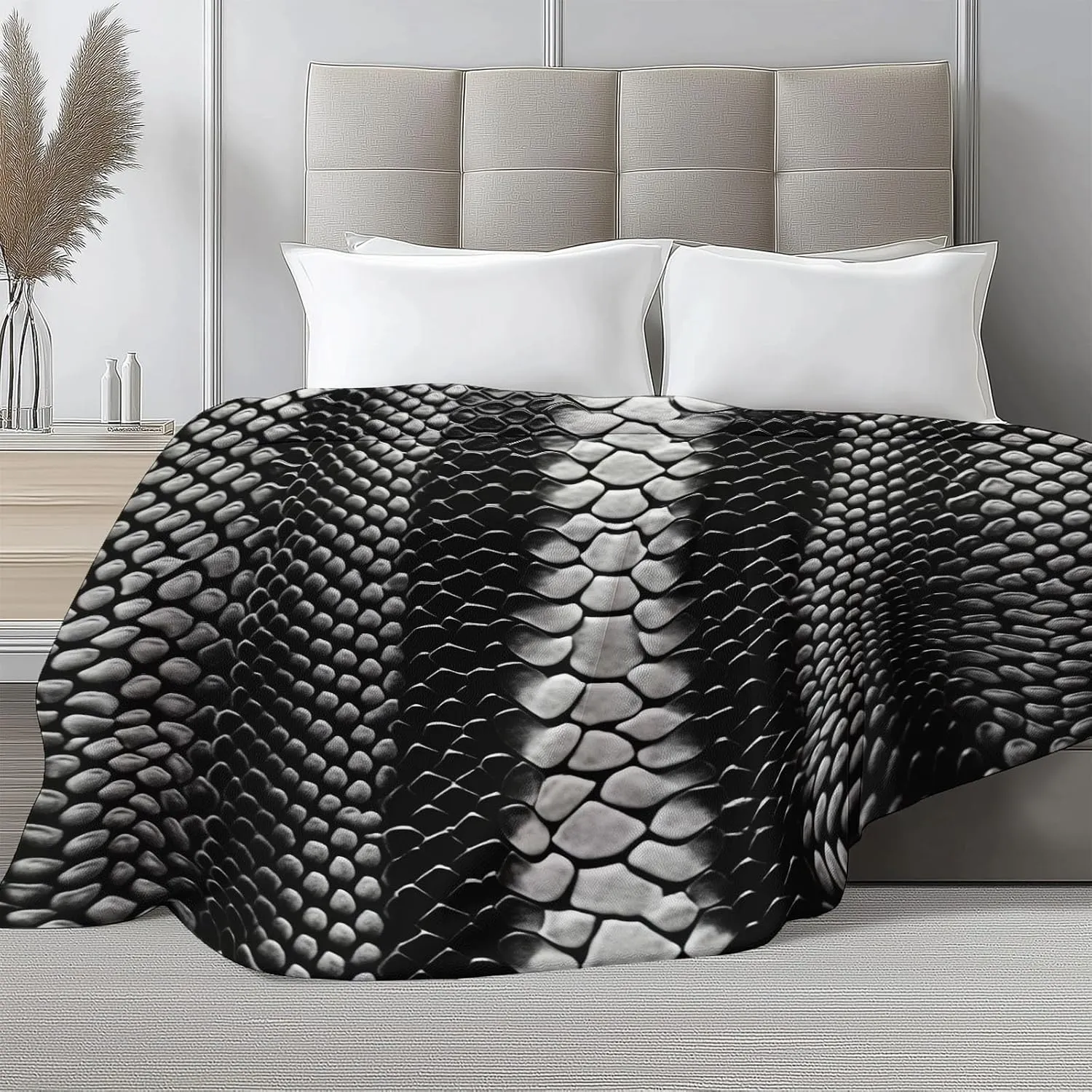 Luxury Snakeskin Pattern Throw Blanket Lightweight Fluffy Flannel Blankets Modern Room Decor Super Soft Warm for Adults Kids Girl Bedroom Couch Sofa Travel 70" x 80"