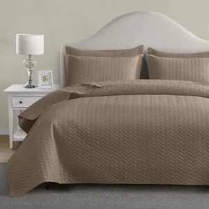 Maple&Stone Quilt Set King Size, Brown Lightweight Bedspread Ultrasonic Chevron Pattern Light Coverlet for All Season Comforter Bedding Decor - 3 Piece King Bed Cover Sets