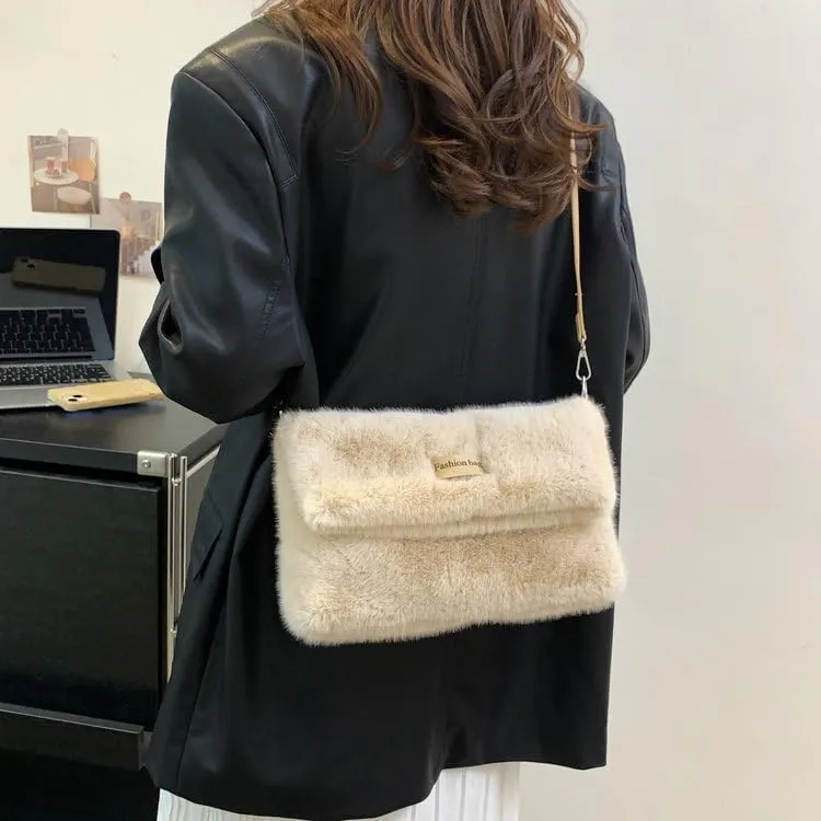 New Plush Shoulder Body Bag Shoulder Armpit Tote Y2K Purse Hobo Bag Womens Purses Crossbody
