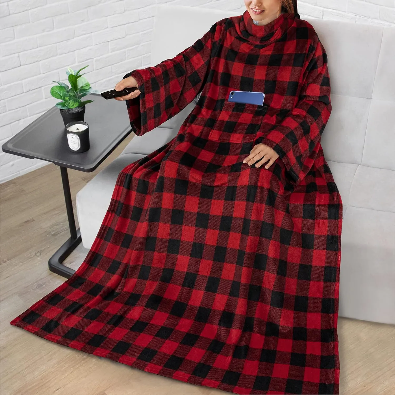 PAVILIA Wearable Blanket with Sleeves for Adult Women Men, Cozy Fleece Warm Wrap Throw with Arms, Gifts for Christmas, Wife