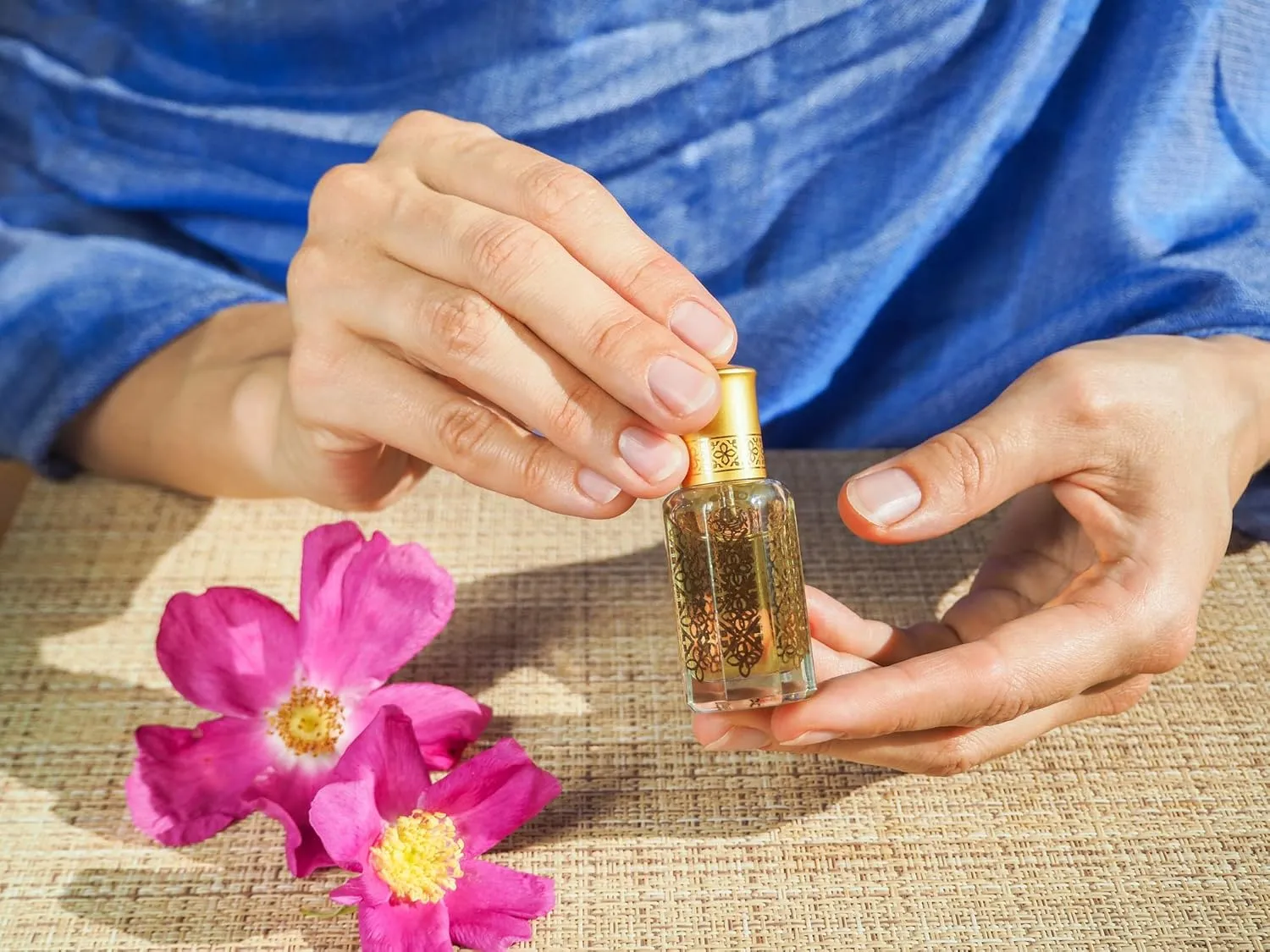 Sands 12 mL Perfume Oil for Men in Traditional Attar Style Cologne. Great Gift Party Favor and Pocket Size Body Oil – Alcohol Free, Long Lasting Oil, Compliment Magnet