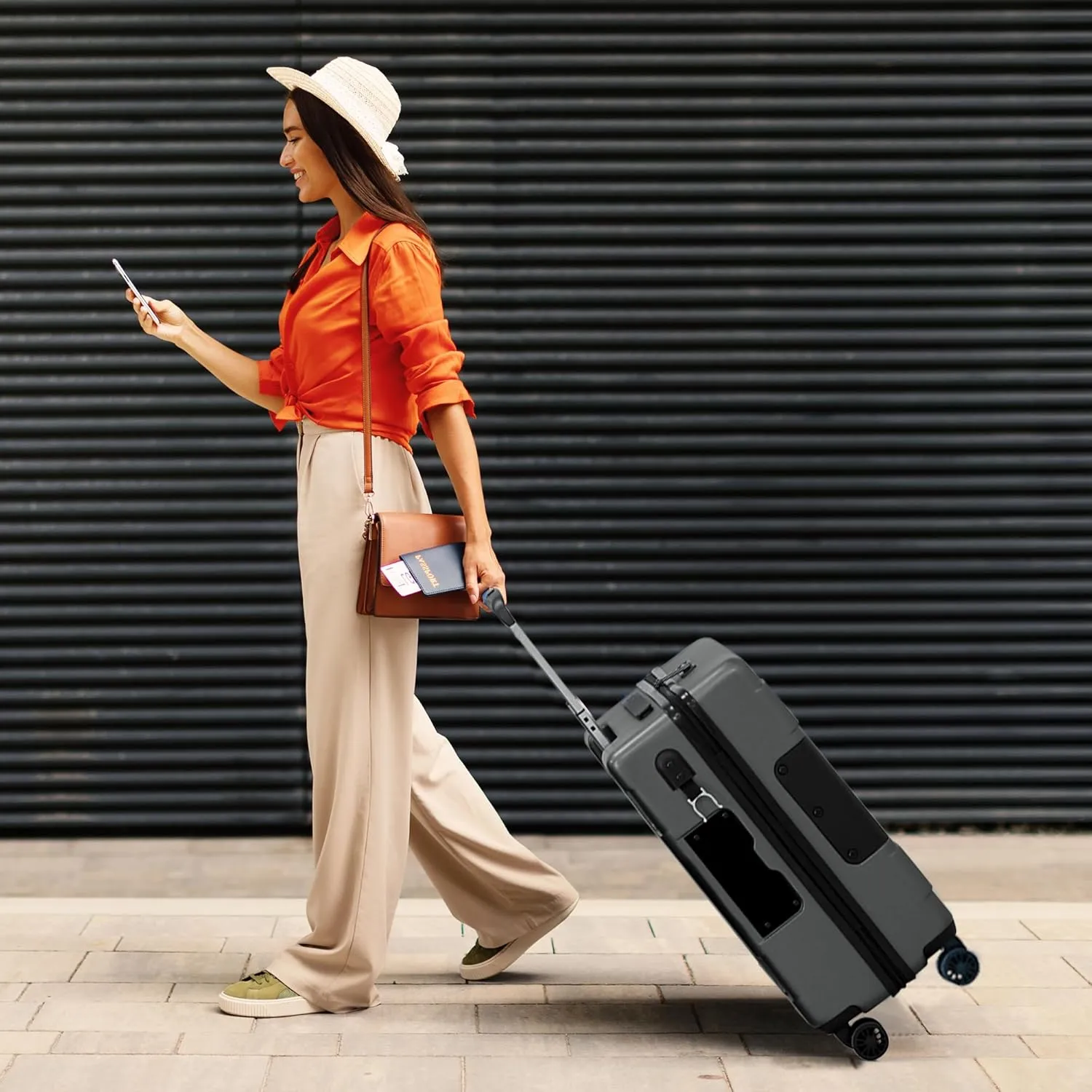 Tach V3.1 Hard Shell Carry On Luggage 20 inch | Carry on Luggage with Spinner Wheels & Patented Built-In Connecting System | One Piece Rolling Suitcase Links 9 Bags At Once (Grey)