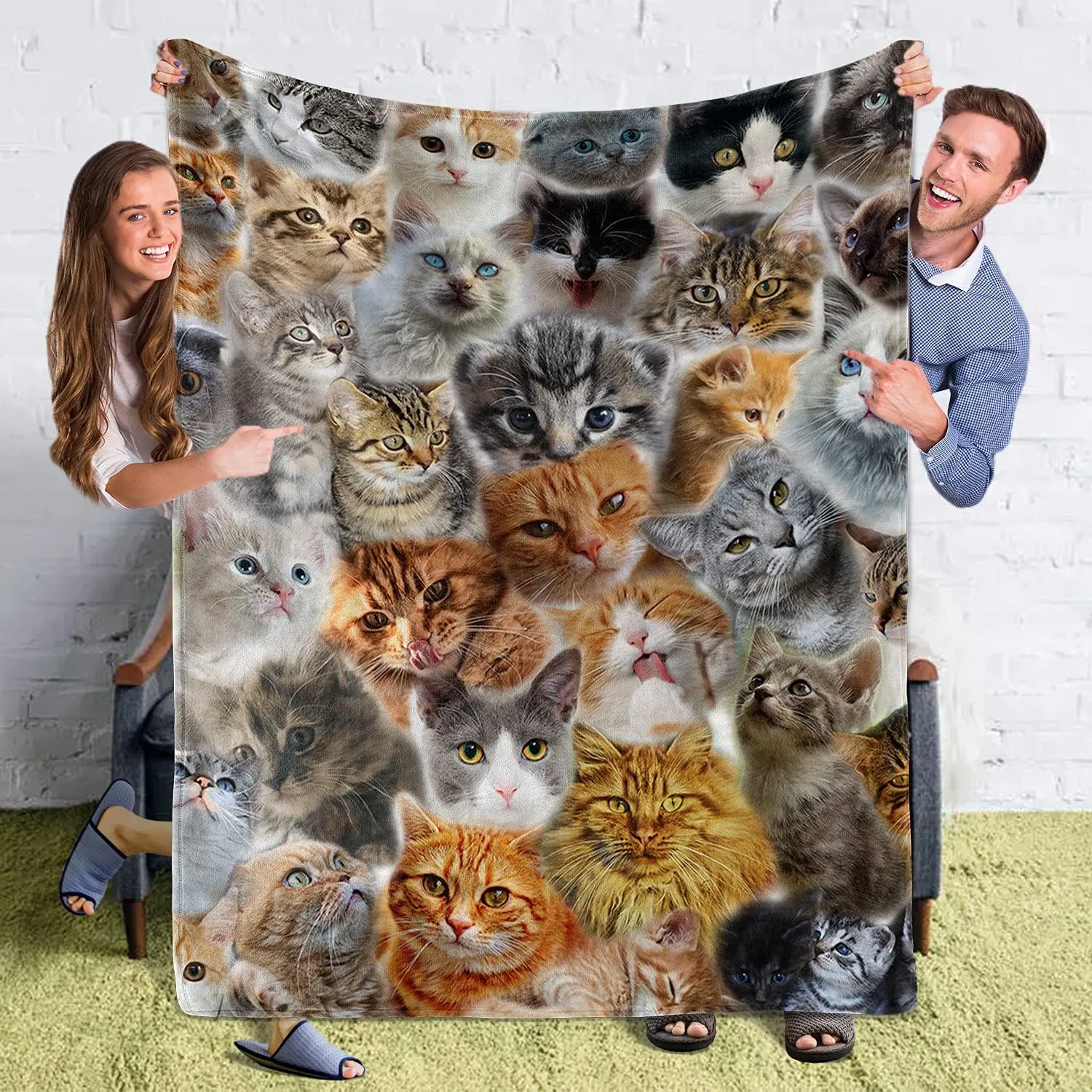 Twin Size Fleece Throw Blanket for Bed Couch Sofa, Fuzzy Soft Cozy Blankets and Throws Warm Lightweight Plush Blanket for Women Men, 60 x 80 inches, Cute Cats Pattern