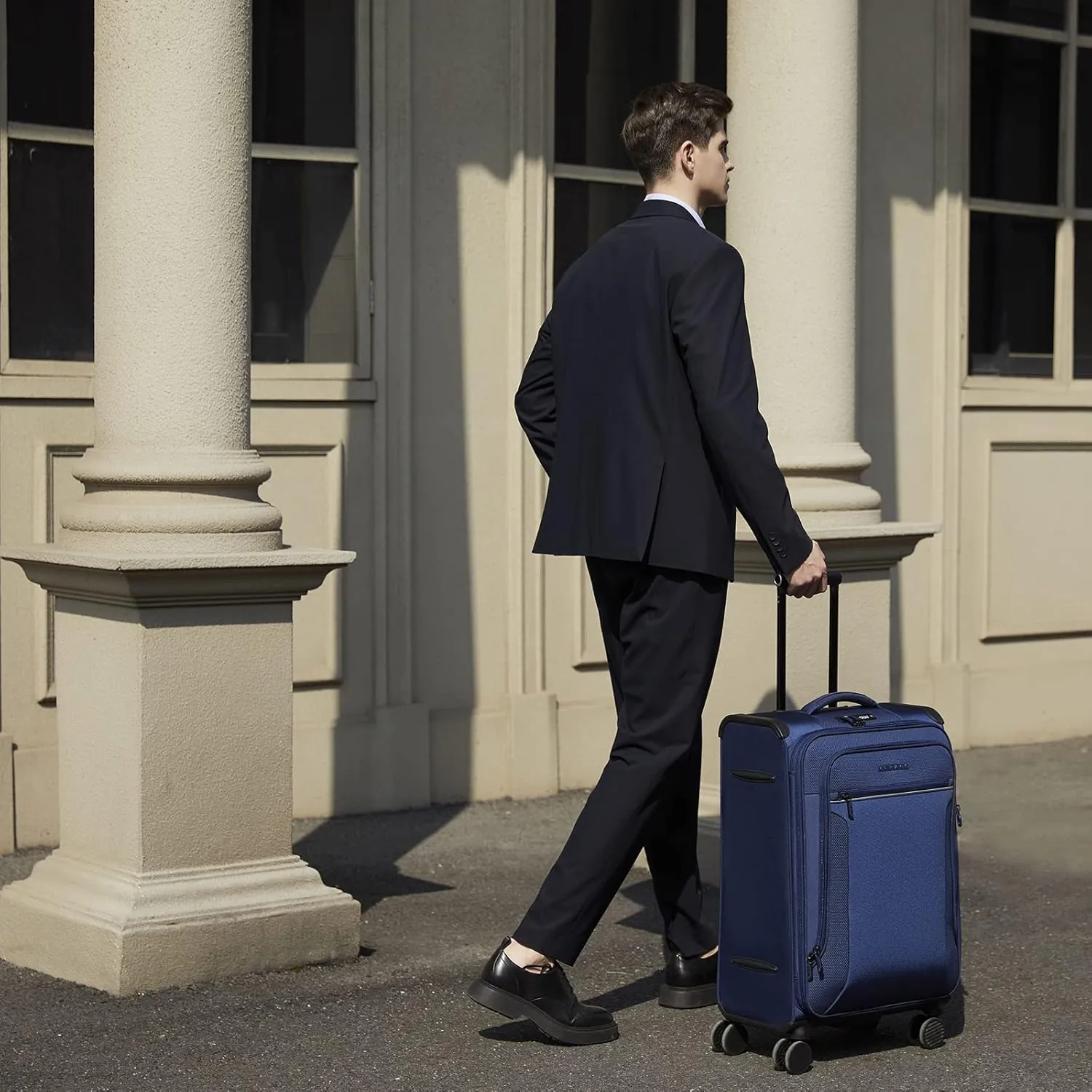 Verage Toledo Softside Expandable Suitcase with Spinner Wheels, Lightweight Luggage with Flashlight, Men and Women,Navy, Checked-Large 29-Inch