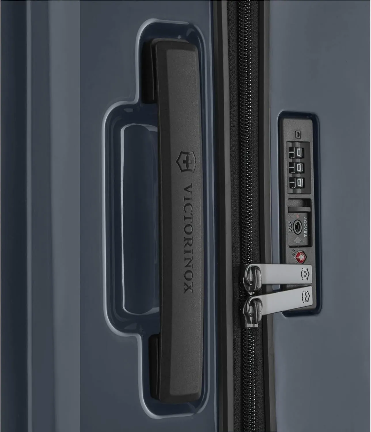 Victorinox Airox Hardside Case (Large, Dark Blue)