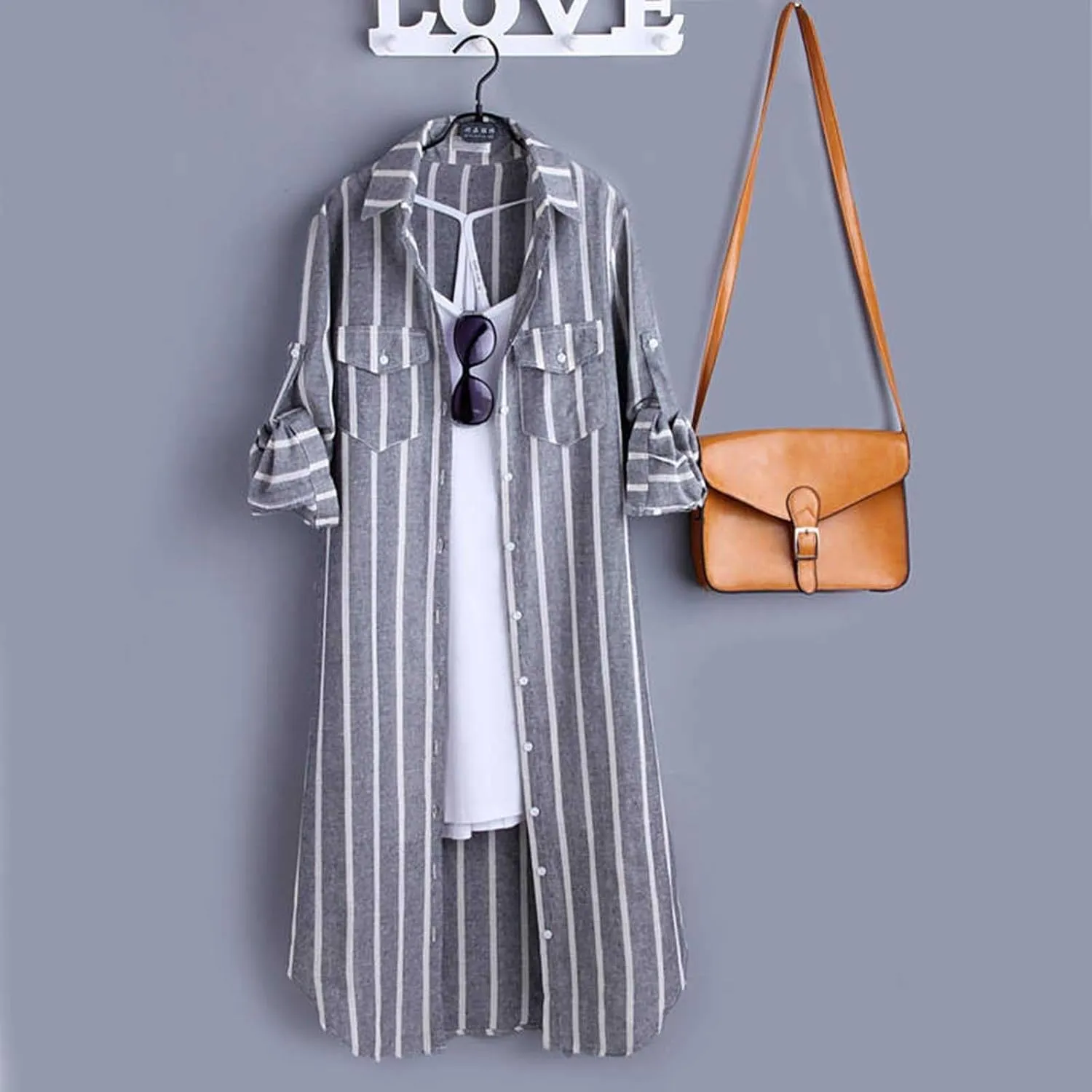 Women Plus Size Plaid Sweatshirt Casual Loose Fit Color Block Button Down Cadigan Top Trendy Long Sleeve Lapel Jacket