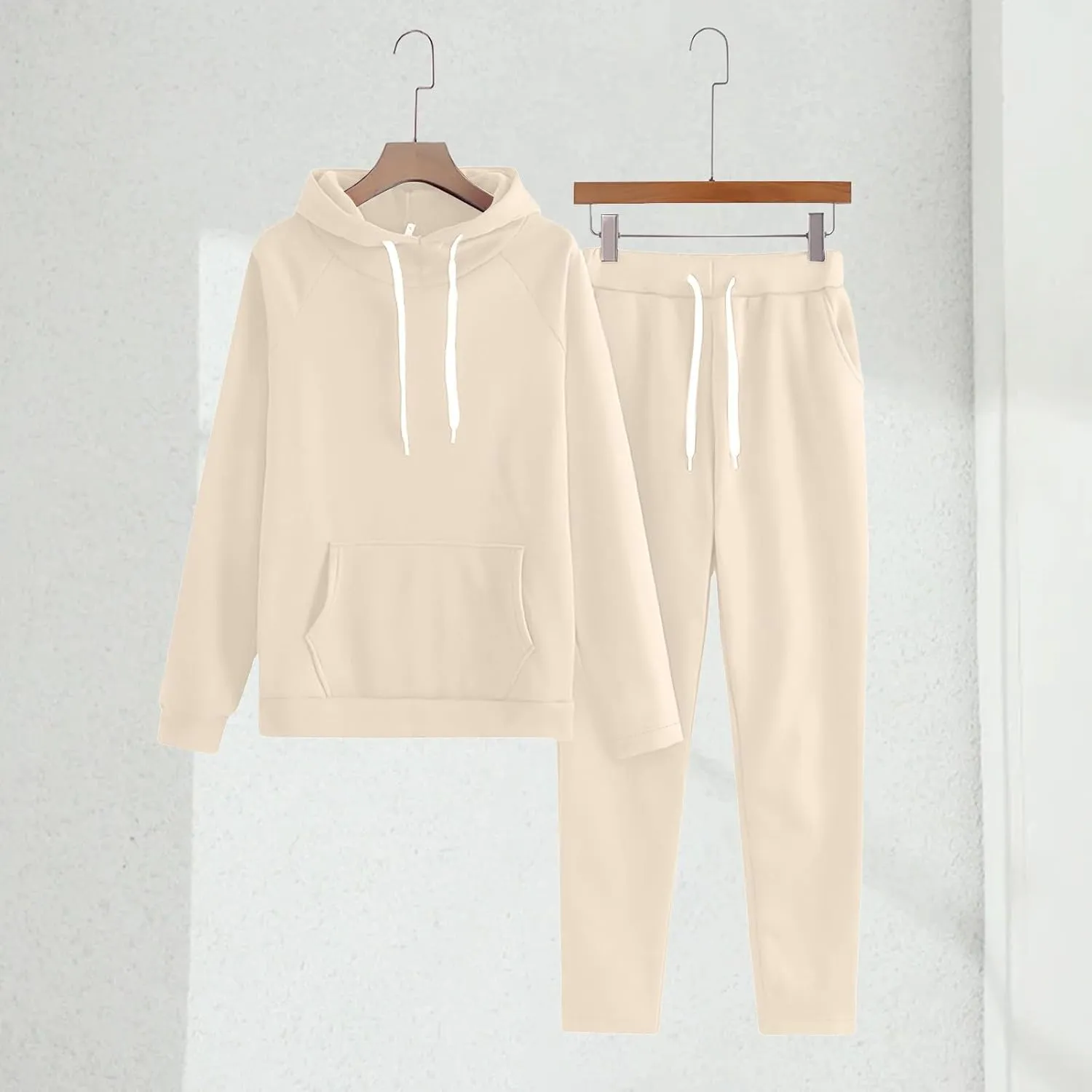Womens Oversized Casual 2 Piece Tracksuit Trendy Hoodie Jogging Pant Outfits Going Out Athletic Lounge Sweatsuit Sets