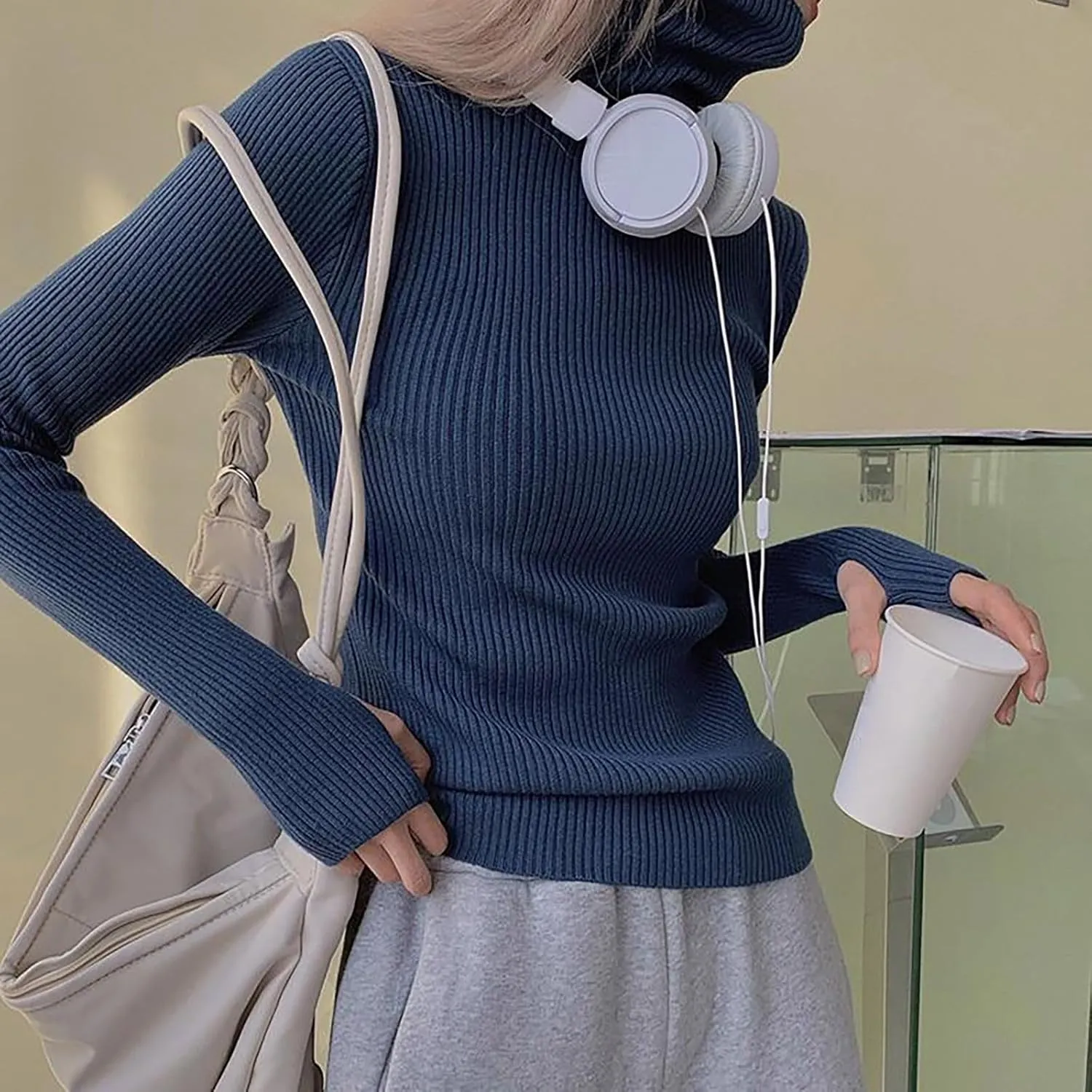 Women's Turtleneck Ribbed Knit Sweater Fall Fashoin Thermal Thumb Hole Jumper Soft Comfy Stretchy Slim Fit Casual Top